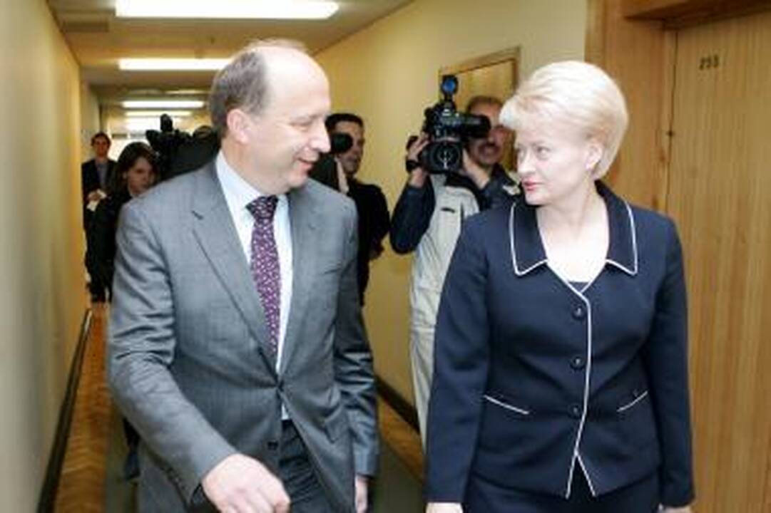 Galimus pokyčius Vyriausybėje Prezidentė aptars su koalicija
