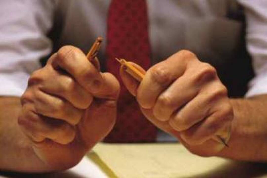 Milijoninės skolos stabdo apskričių viršininkų administracijų likvidavimą