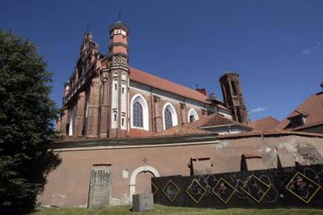 Bernardinų ansamblio restauracija - Vyriausybės rankose