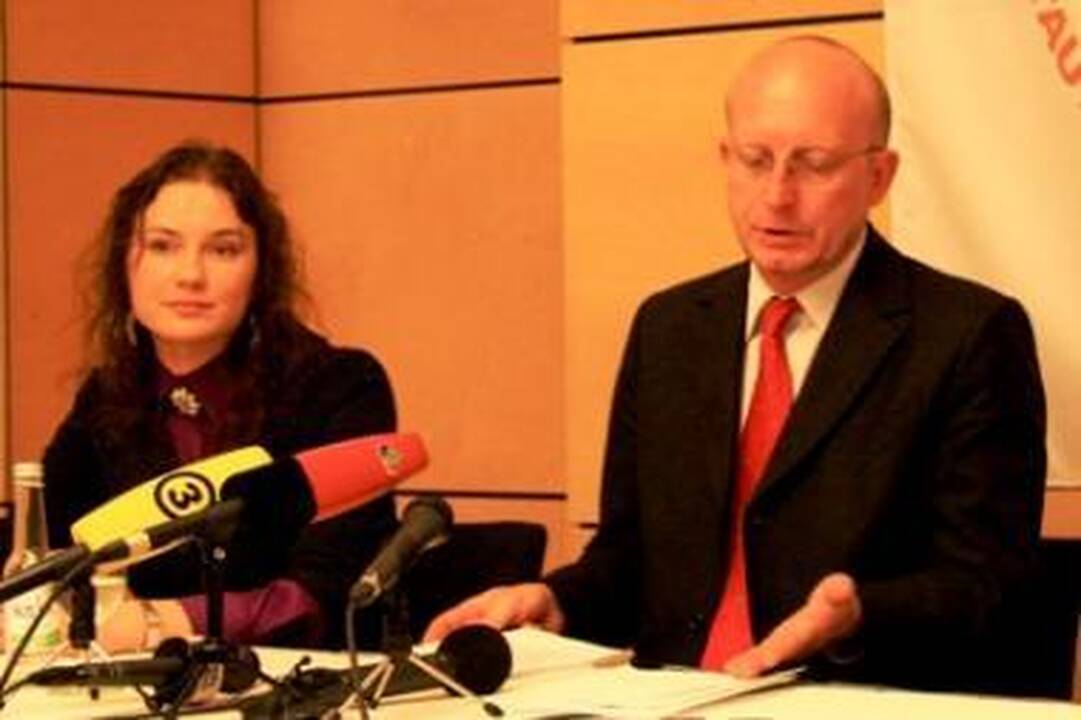 Klaipėda išlydėjo burlaivius (papildyta)