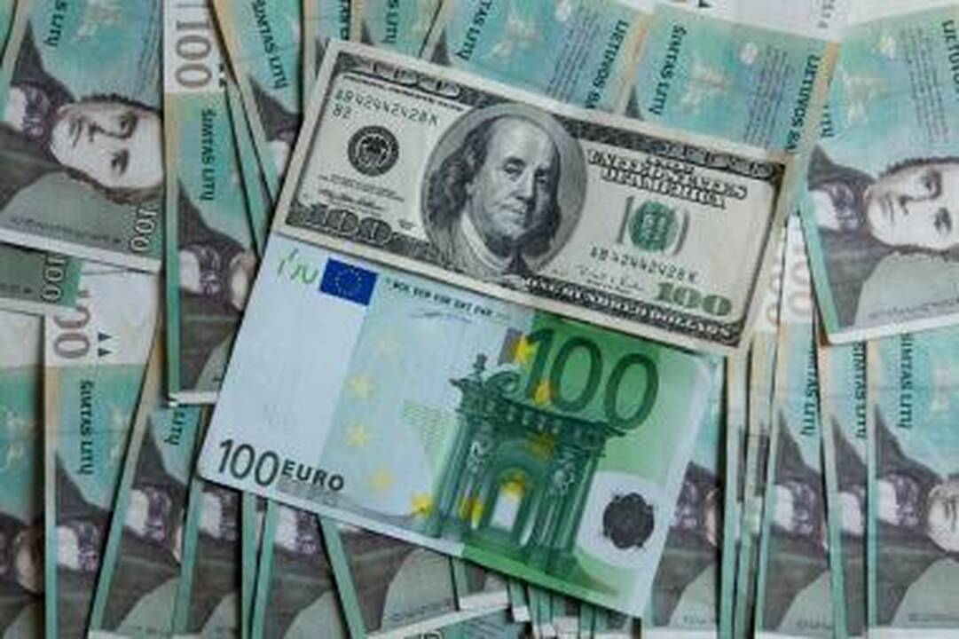Krizės kaina: didžiosios ekonomikos - po 10 tūkst. dolerių žmogui