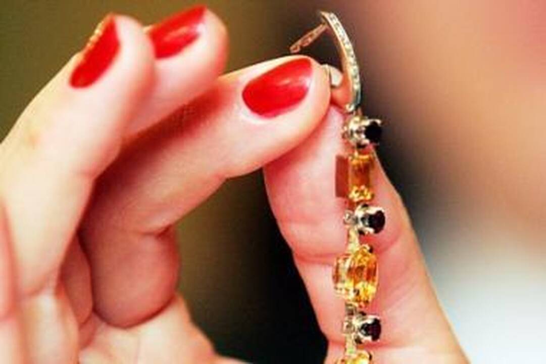 Sostinėje iš lombardo pavogta aukso dirbinių už 20 tūkst. litų