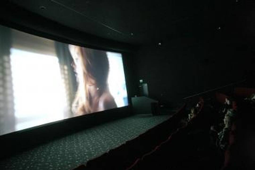 Amerikiečiai 2012 metais daugiau filmų žiūrės internetu, negu iš disko