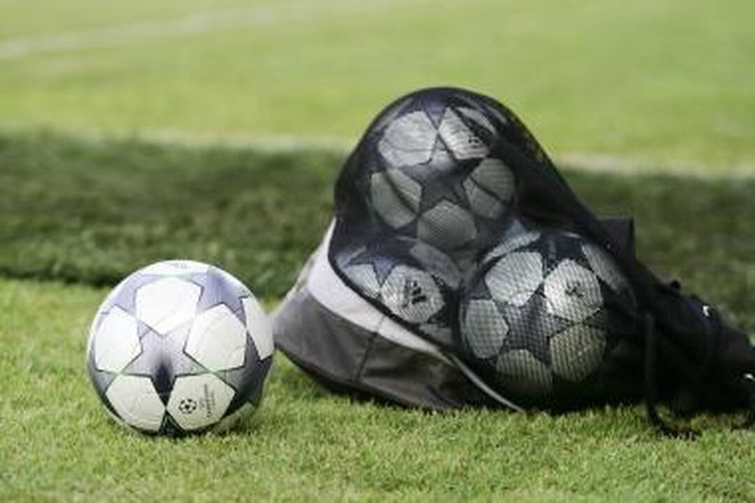 „Ekranas“ pavijo Lietuvos futbolo A lygos lyderį