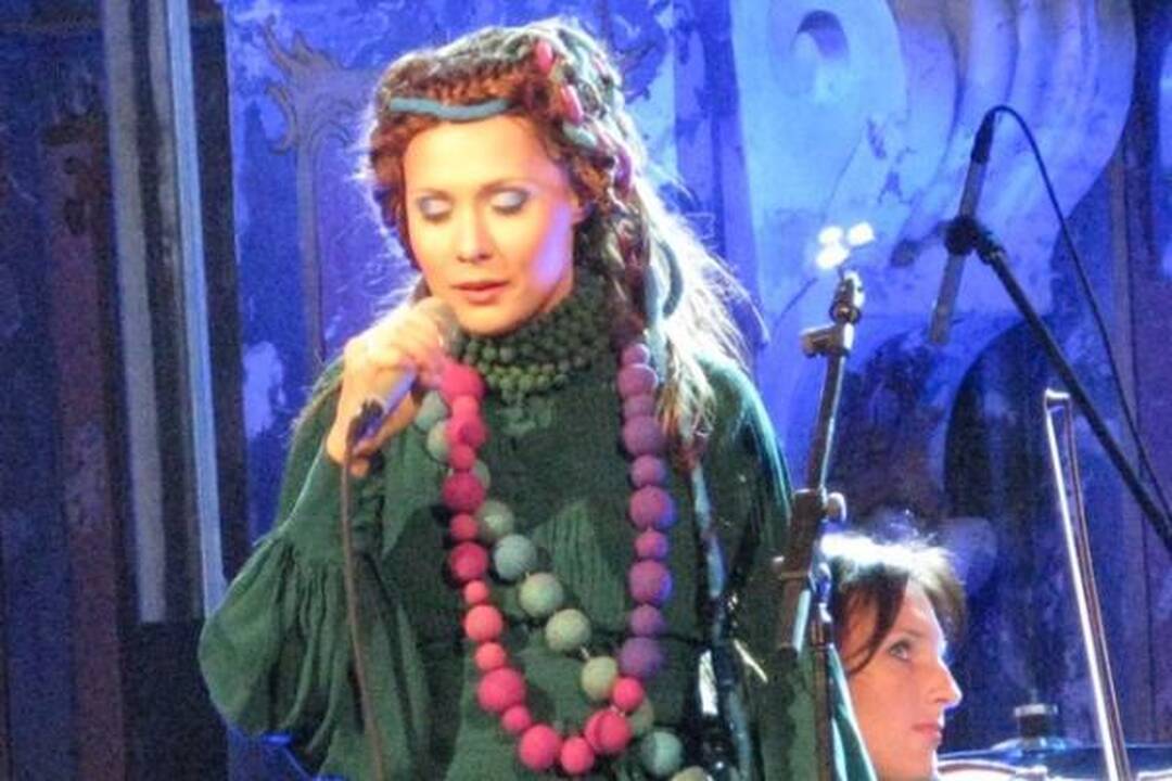Anšlaginį turą A.Smilgevičiūtė ir „Skylė“ baigė Šv. Kotrynos bažnyčioje