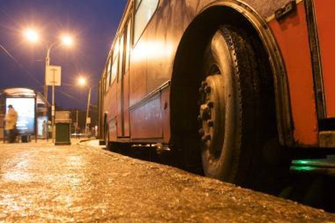 Vilkikas paralyžiavo troleibusų eismą
