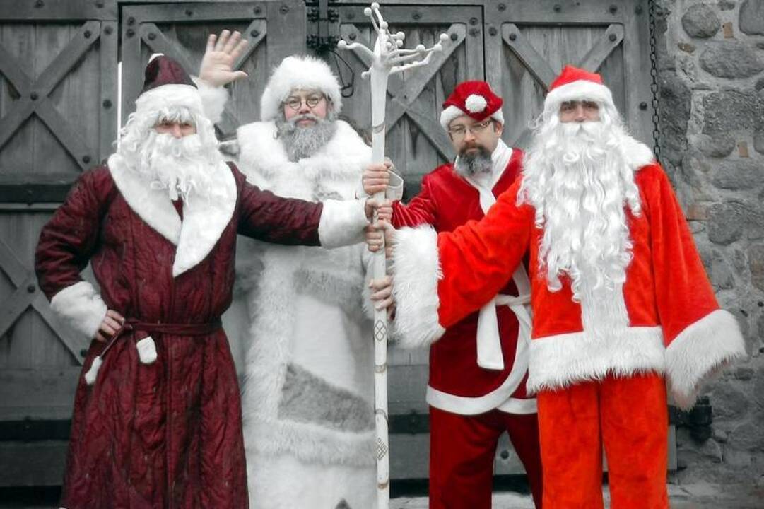 Trakuose iki Trijų karalių ūžaus Kalėdų senelių sostinė
