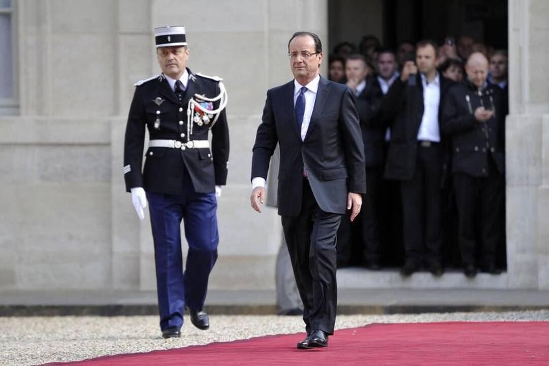 Francois Hollande'as prisaikdintas Prancūzijos prezidentu