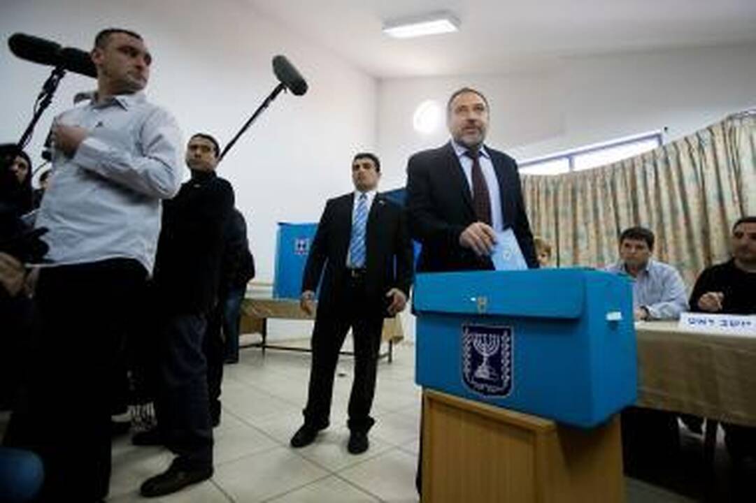Izraelis renka parlamentą