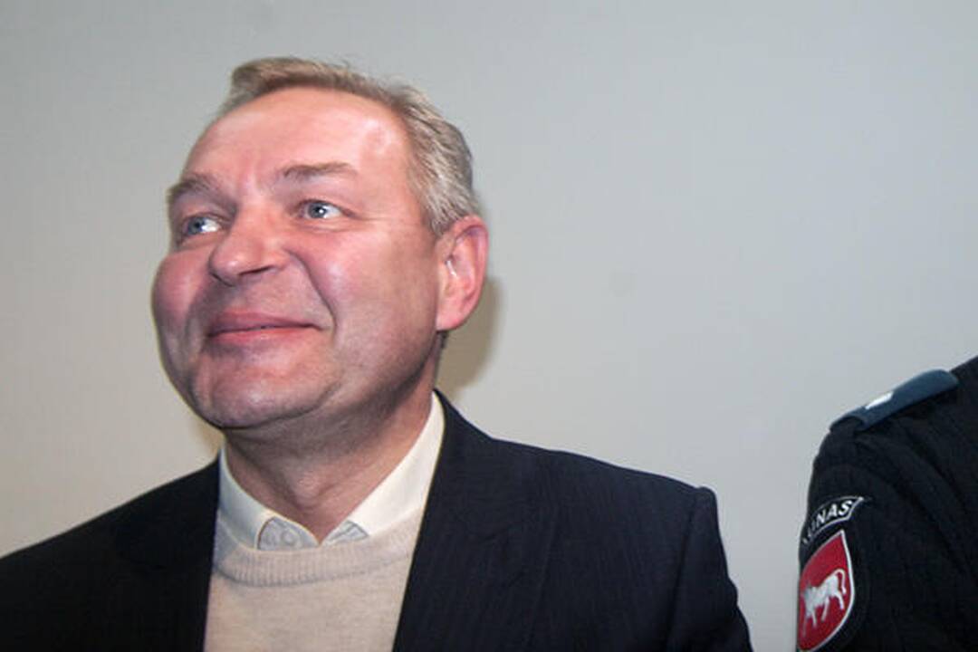 Prokurorai svarsto, ar kreiptis dėl Alytaus mero suėmimo pratęsimo
