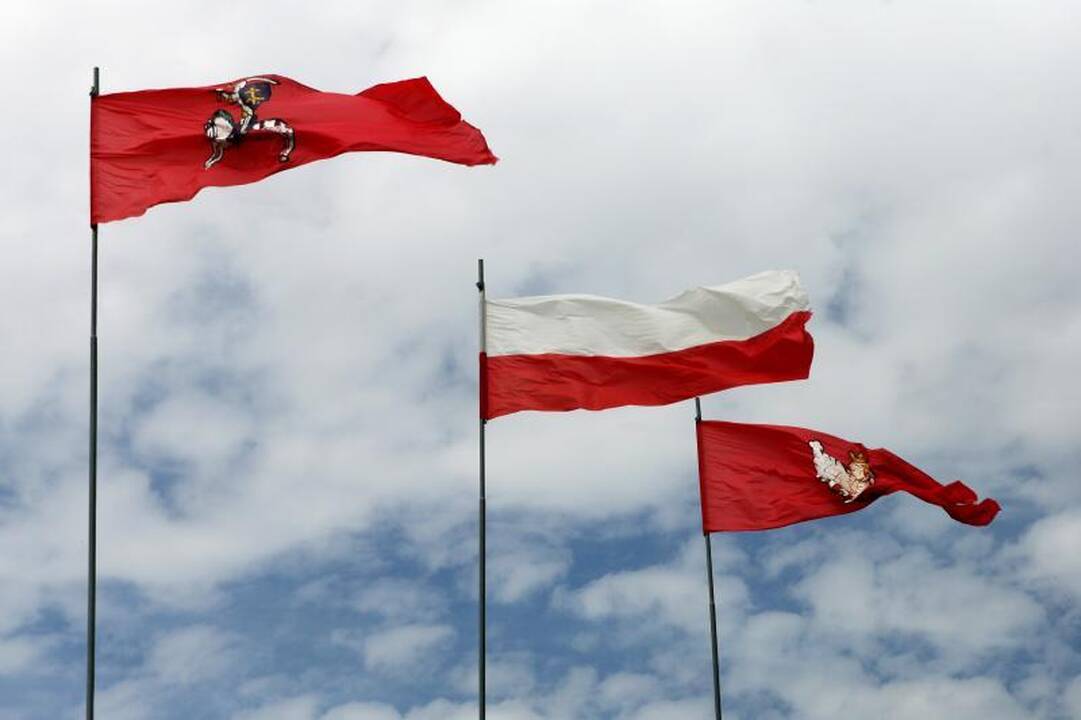 Lenkų dienraštis giria lietuvių norą plačiau kalbėti apie Panerių žudynes