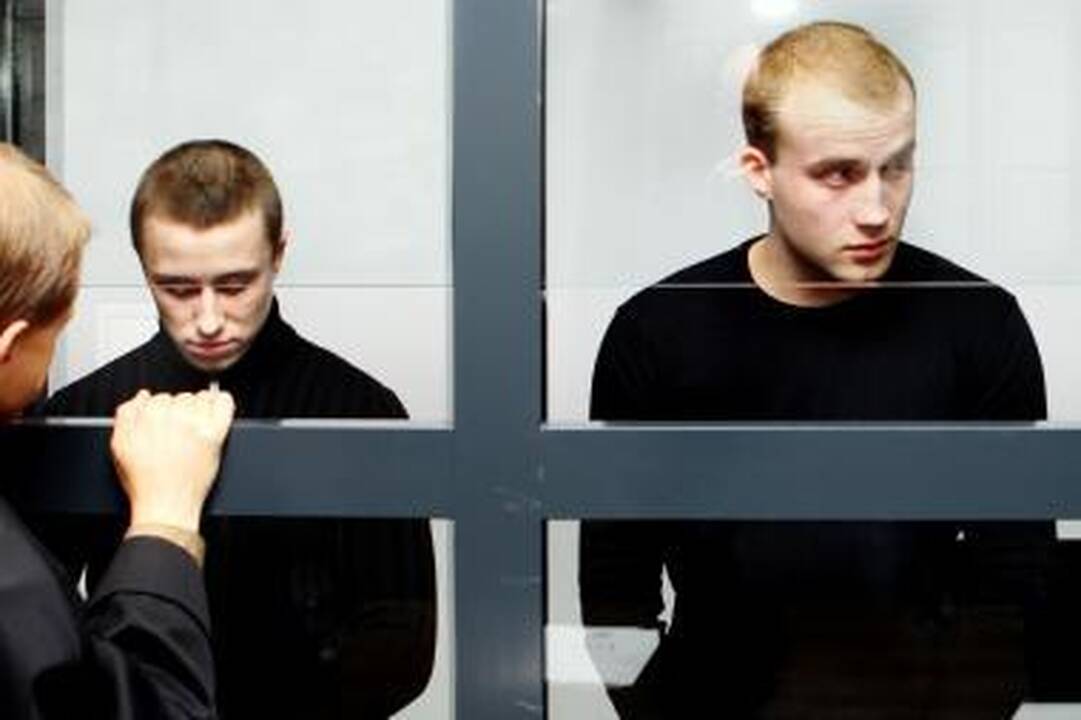 Kaune prasidėjo dviejų įtariamųjų žmogžudyste teismas 