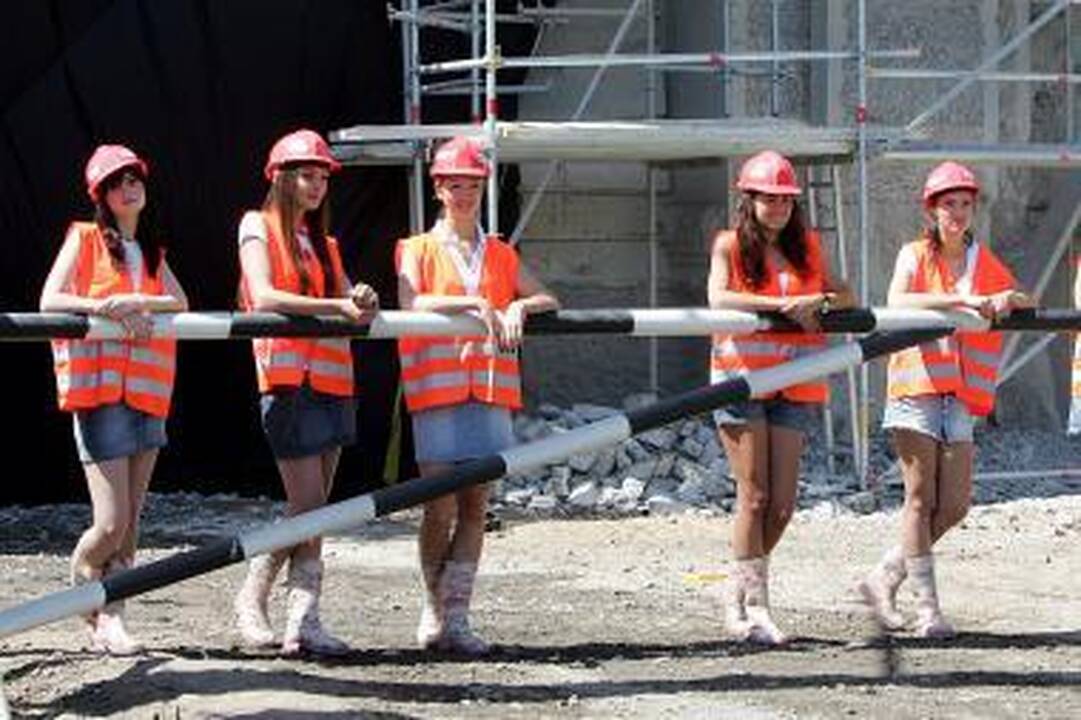 Prekyboje – nekokybiškos apsaugos liemenės (papildytas)