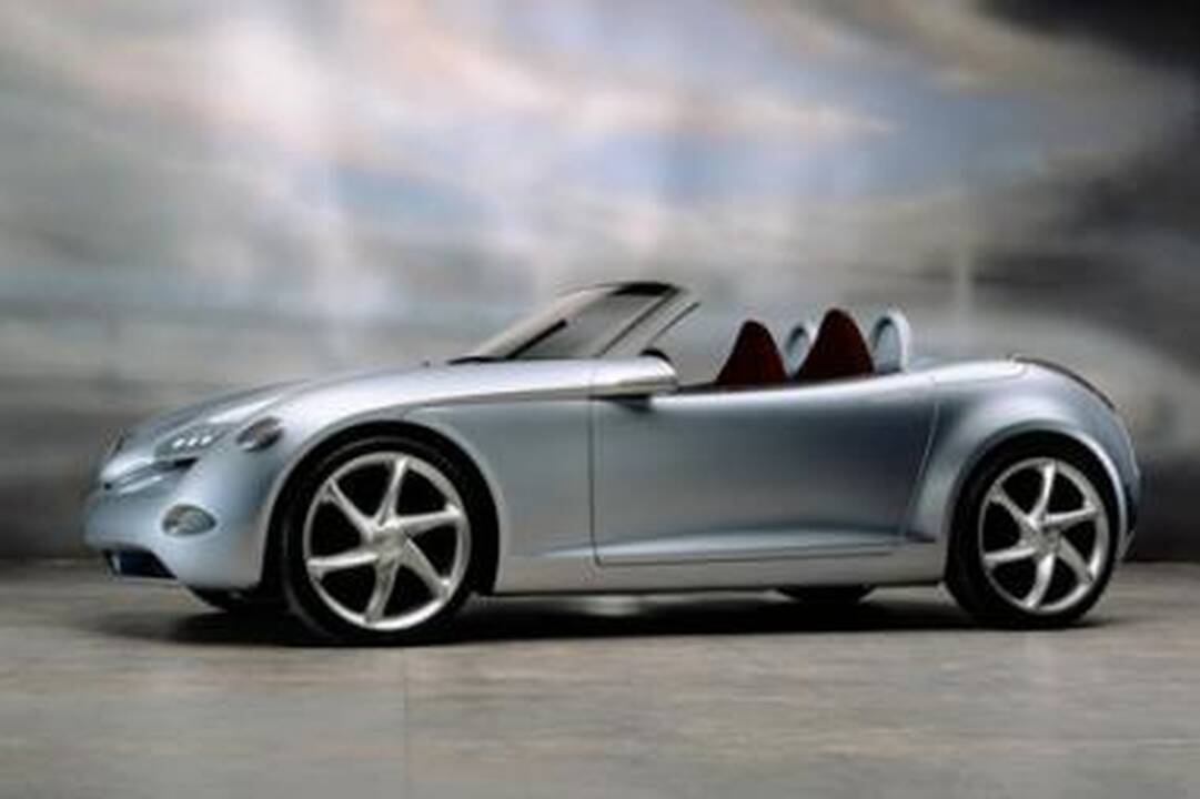 „Mercedes" ruošia A-klasės roadsterį