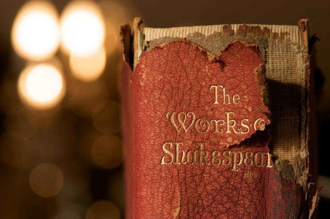 Mokslininkai aiškinasi, ar parašas – W. Shakespeare`o