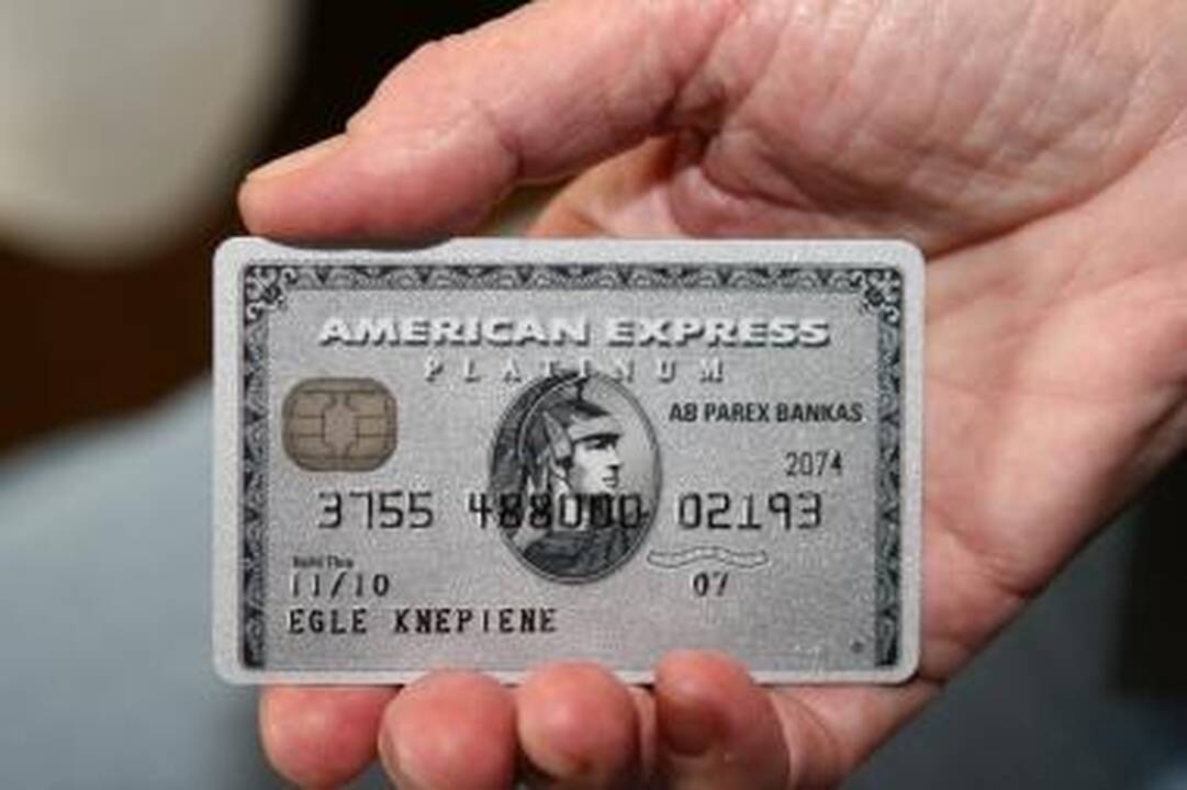„Parex" stiprins pozicijas kartu su „American Express"