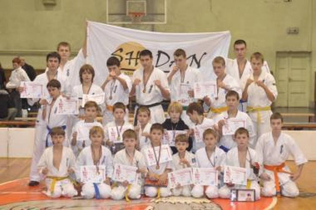 Klaipėdiečiai siautė Latvijos karate čempionate