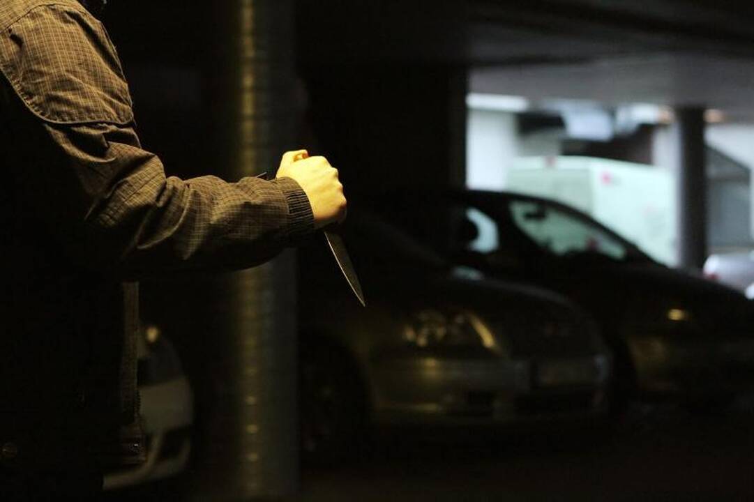Sužeistą vyrą į ligoninę atvežė nežinomi asmenys 