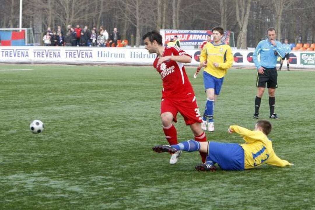 Tragiška čempionato pradžia
