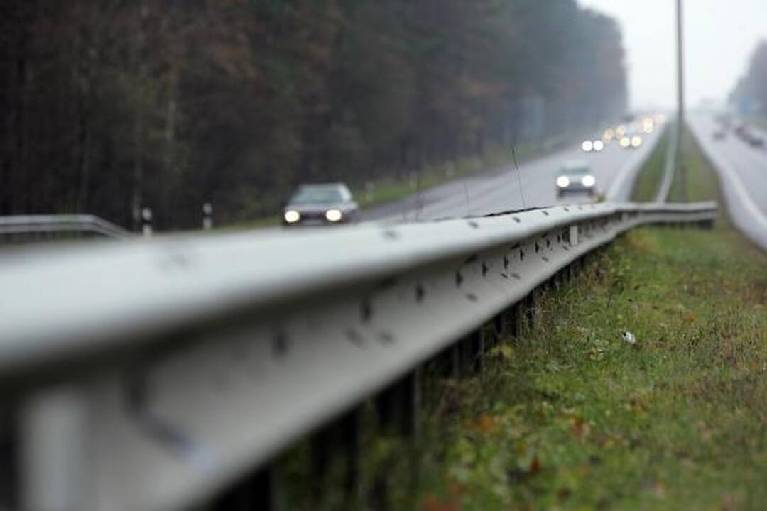 Vilnius–Kaunas: lietuviškomis dešromis grįsta magistralė