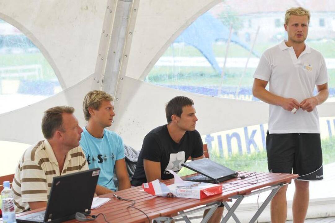 Vilniuje kovoja Rytų Europos paplūdimio tinklinio asai