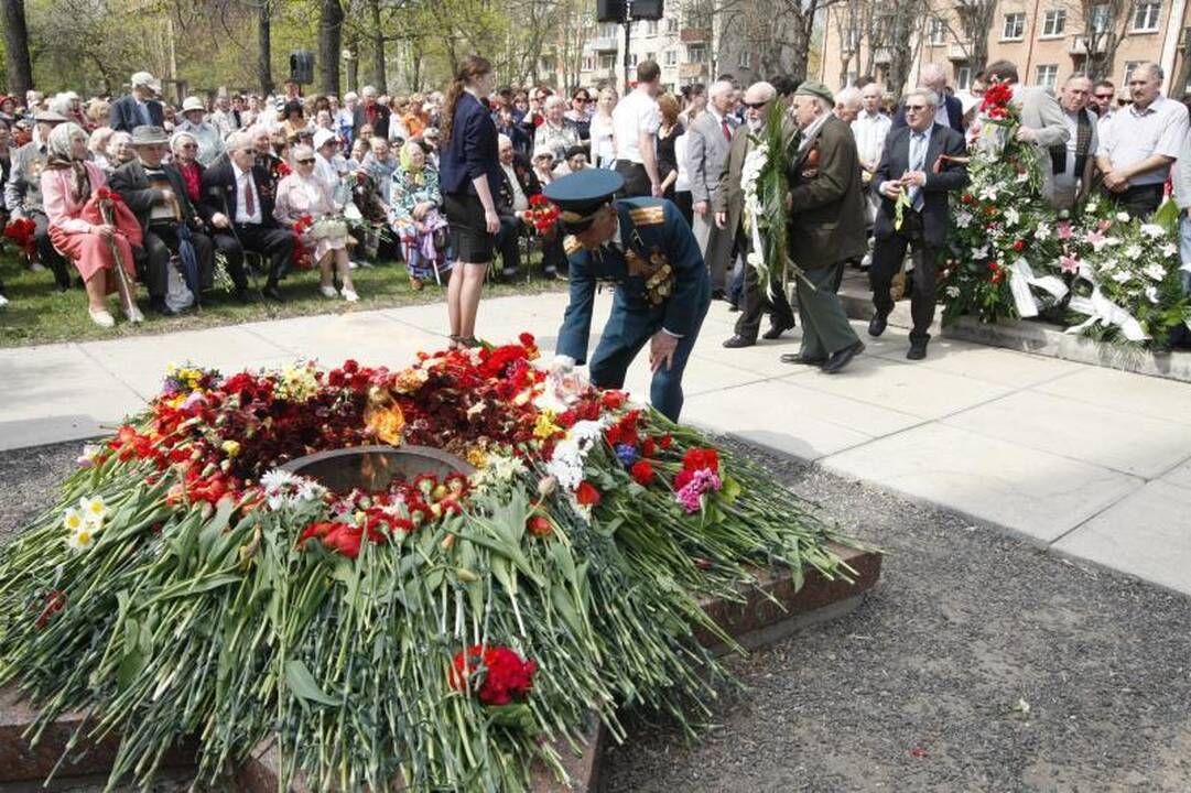 Klaipėdiečiai paminėjo  Pergalės dieną   