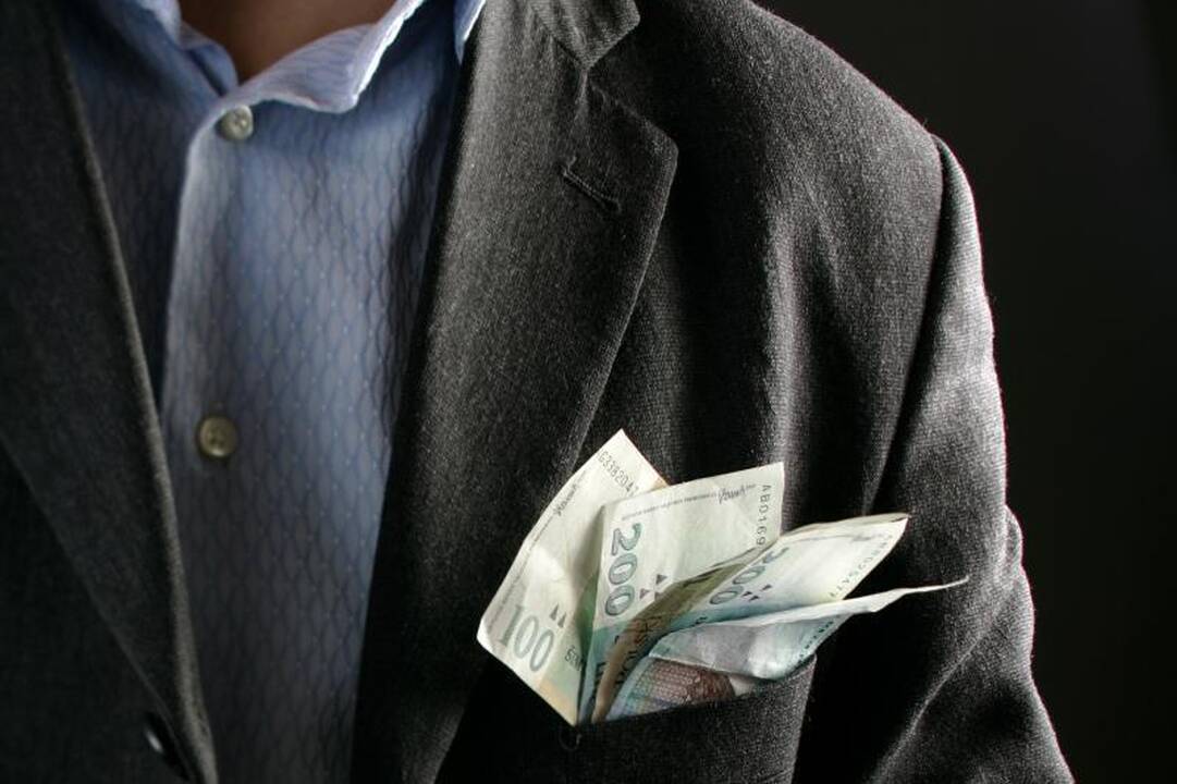 Lietuvos advokatūra: valstybė advokatams įsiskolinusi per milijoną Lt
