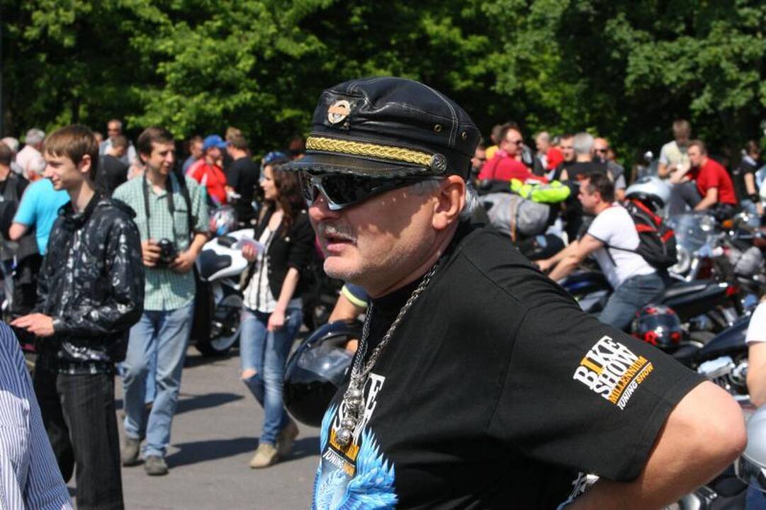 Kauno gatvių asfaltą drebina baikeriai  