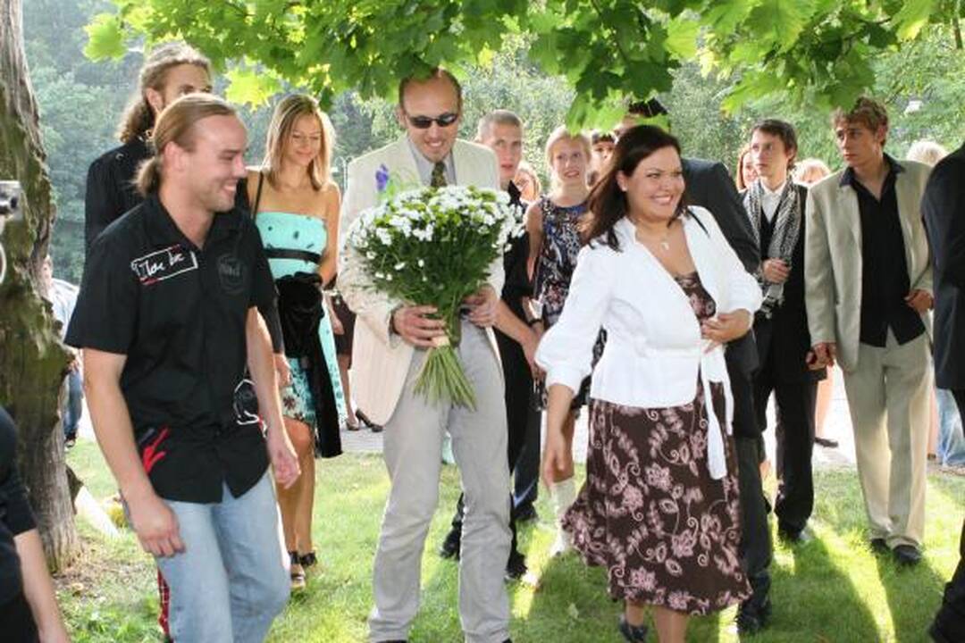 Juodkrantėje – J.Šeduikytės vestuvės ir sūnaus krikštynos