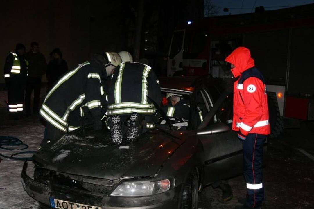 Italijos premjeras numojo ranka į masinį moterų protestą