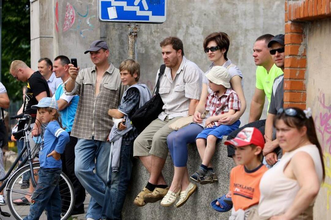 Kauno gatvių asfaltą drebina baikeriai  
