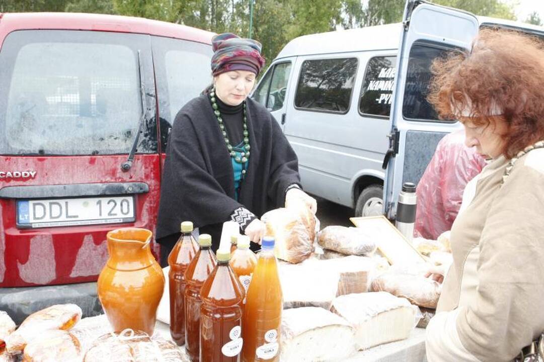 Į Palangos turgaus šventę savaitgalį viliojo atrakcijos