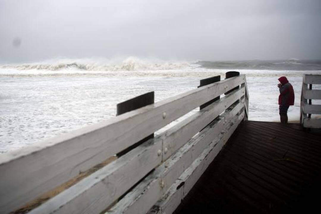 Uraganas Sandy smogė Atlantik Sičiui, eilėje - Niujorkas