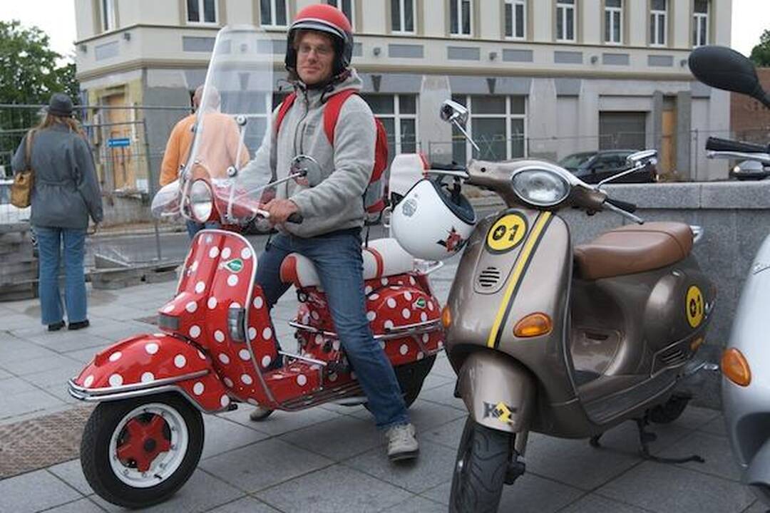 Vespų sezonas atidarytas