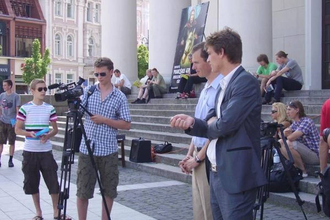 „Moksleivių garaže“ – nuo vieno iki keturių ratų