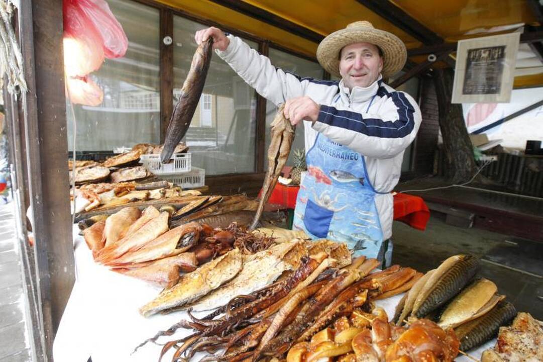 Velykų linksmybėms Palangoje sutrukdė sniegas 