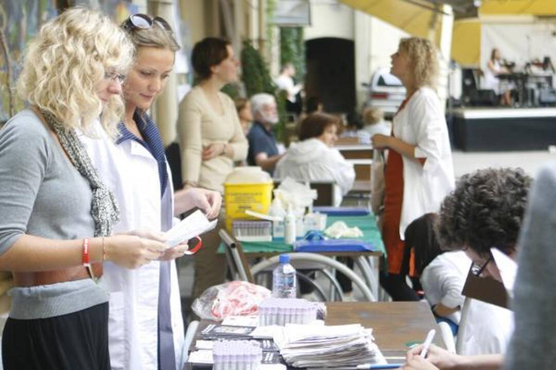 Mokytojų namų kiemelyje - donorystės akcija ir nemokami atlikėjų pasirodymai