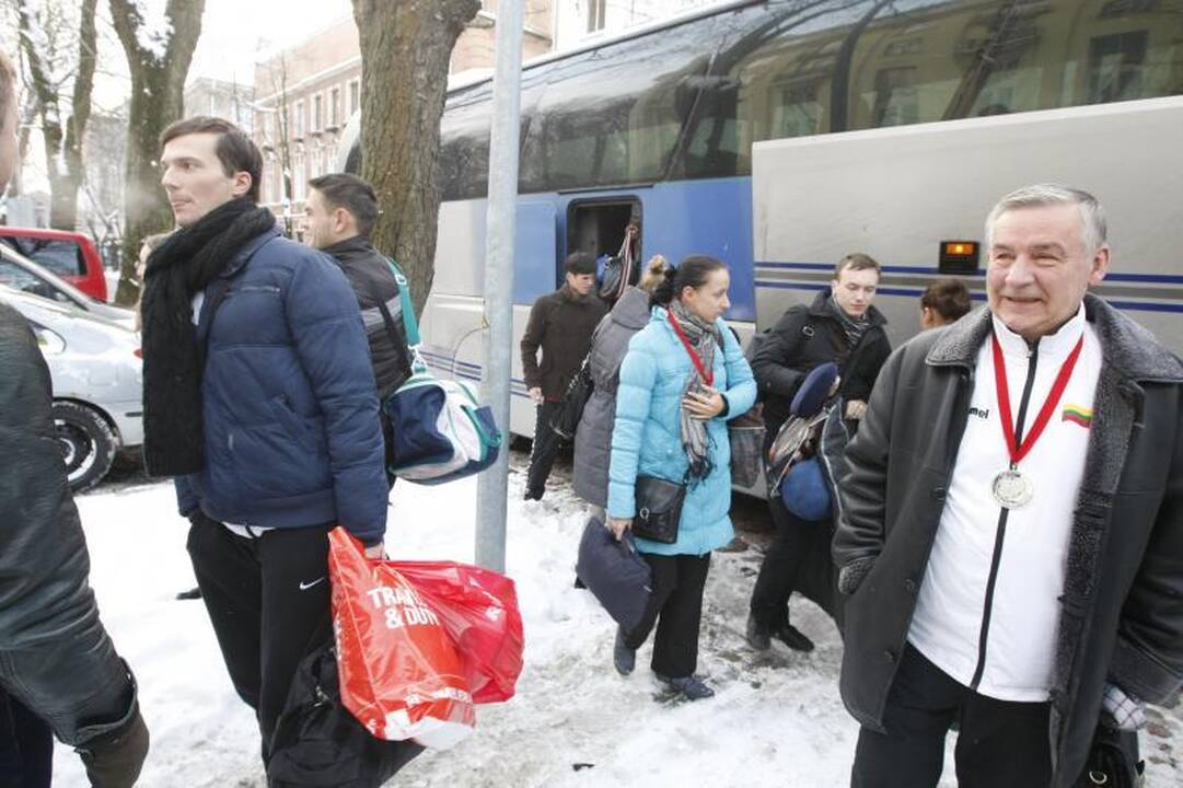 Vos grįžę „Žuvėdros“ šokėjai vėl kibs į darbus