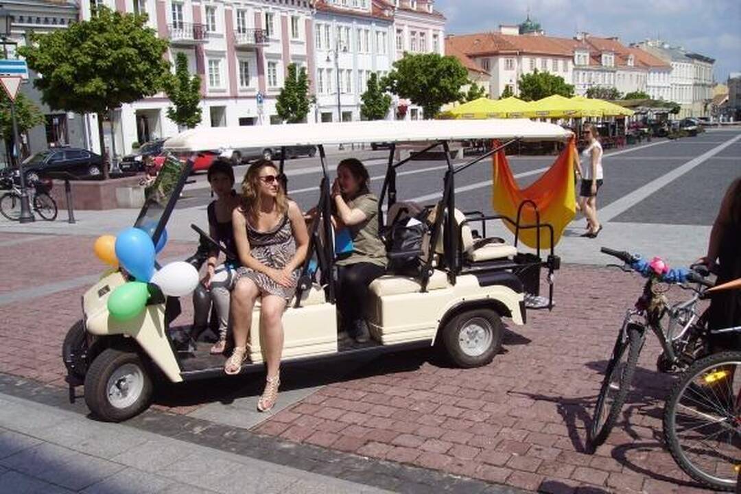 „Moksleivių garaže“ – nuo vieno iki keturių ratų
