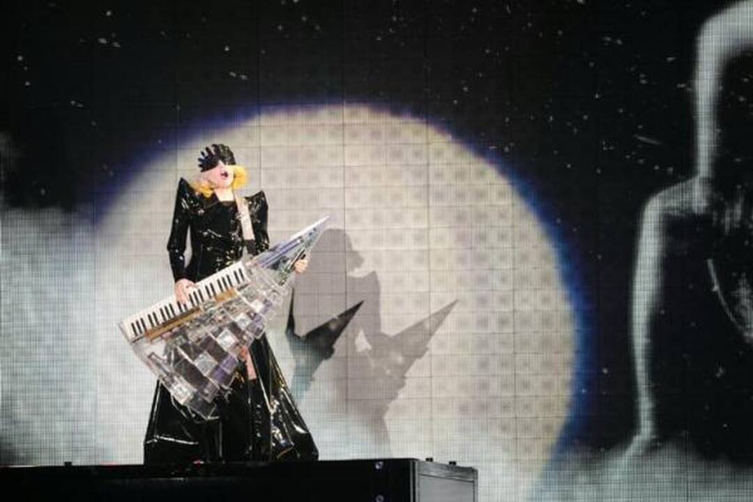 Lady Gaga ir Bruni-Sarkozy – skoningiausiai besirengiančios garsenybės