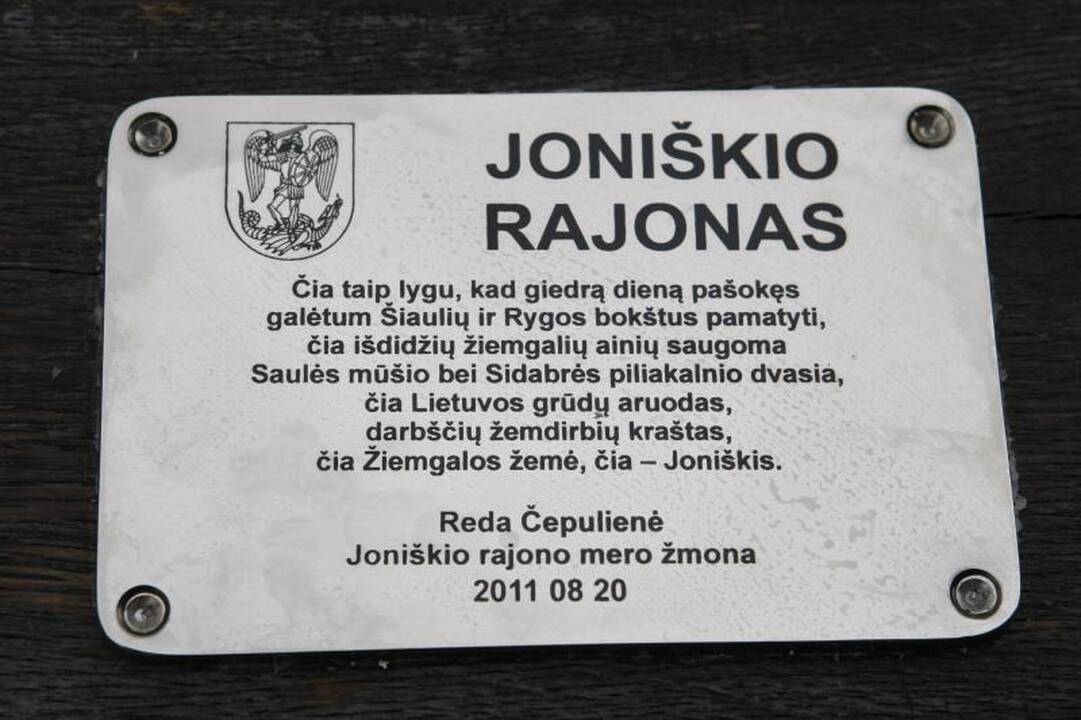 Lietuvos merienės Klaipėdoje atidarė "Miestų alėją" (papildyta nuotraukomis)