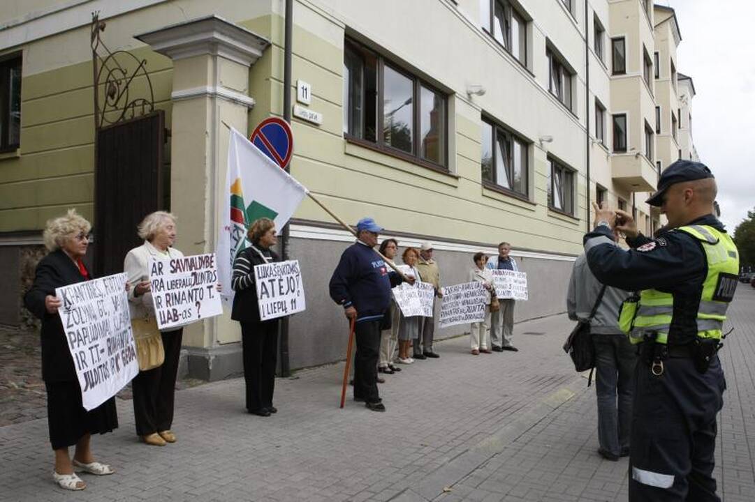 Klaipėdiečių pikete – ginčai su policininkais