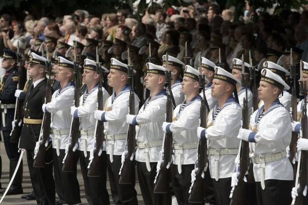D.Grybauskaitė: Nereikia aukotis dėl valstybės - reikia ją mylėti ir kurti