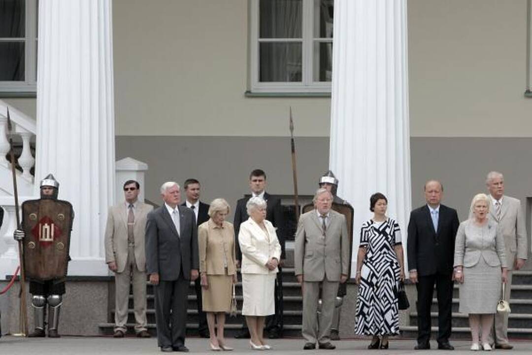 D.Grybauskaitė: Nereikia aukotis dėl valstybės - reikia ją mylėti ir kurti