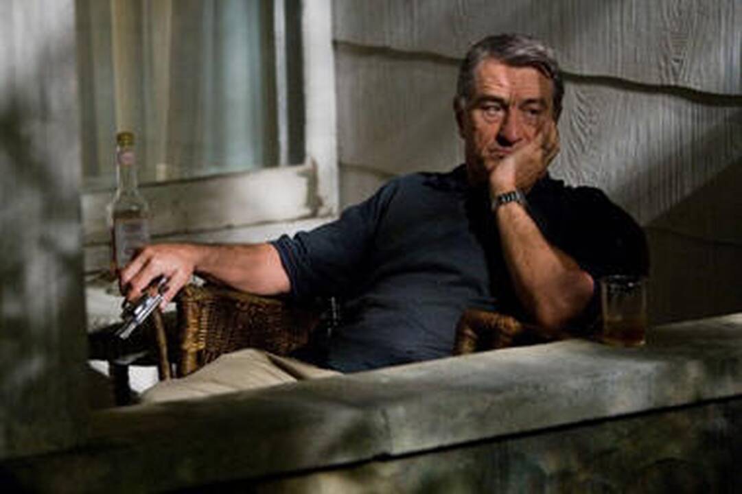 Robertas De Niro ir Sigourney Weaver vaidins psichologiniame trileryje