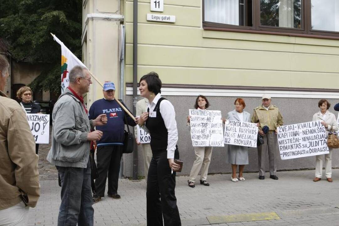 Klaipėdiečių pikete – ginčai su policininkais