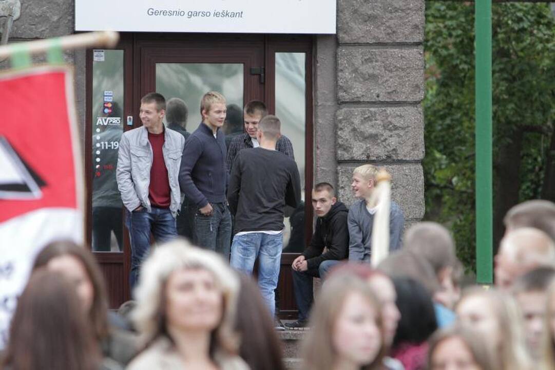 Pietų Korėjoje – protestas prieš AE