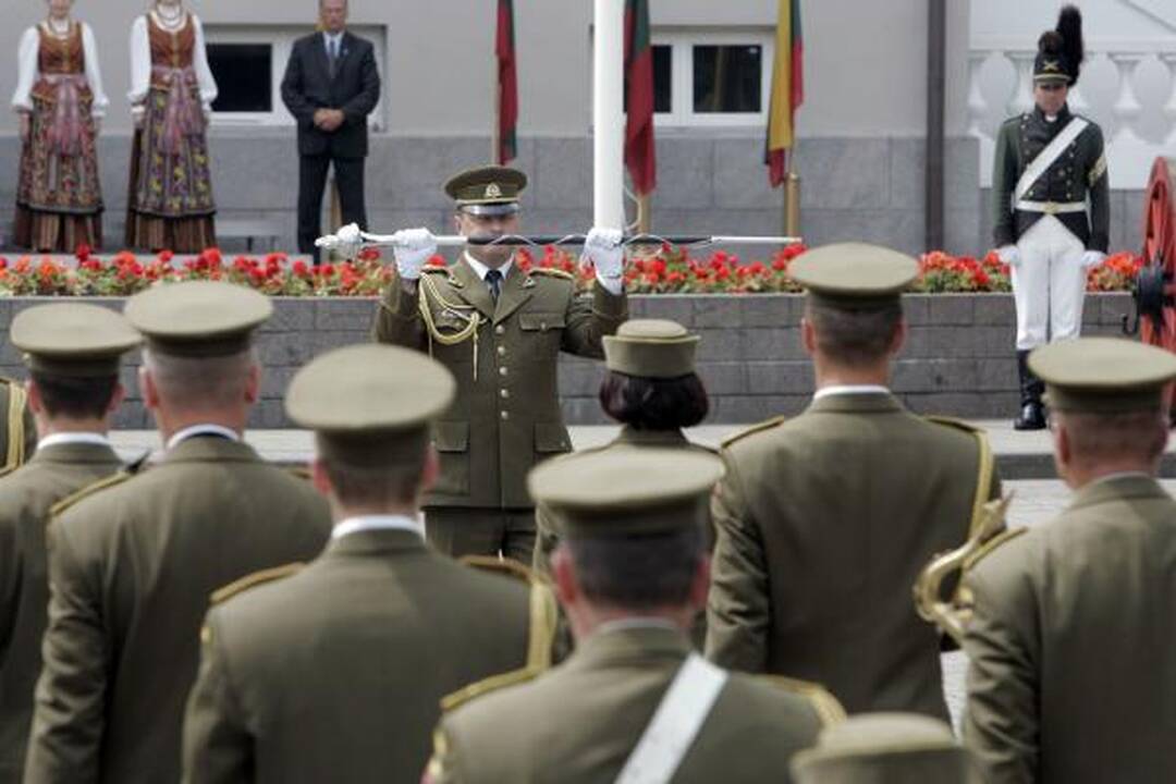 D.Grybauskaitė: Nereikia aukotis dėl valstybės - reikia ją mylėti ir kurti