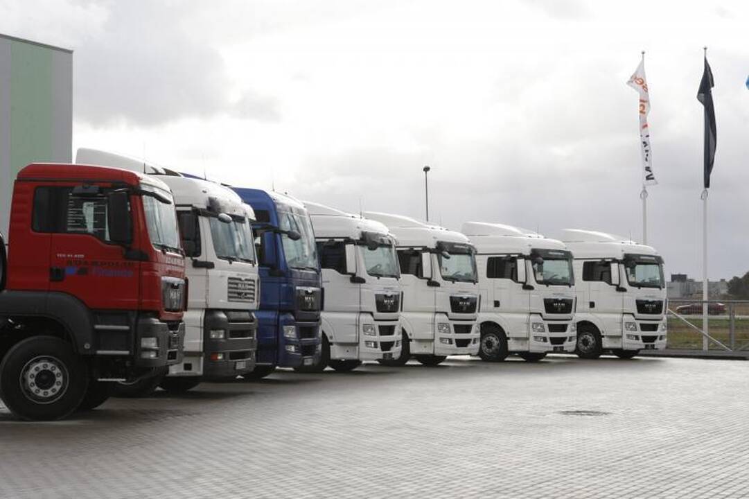 Duris atvėrė Klaipėdos MAN serviso centras