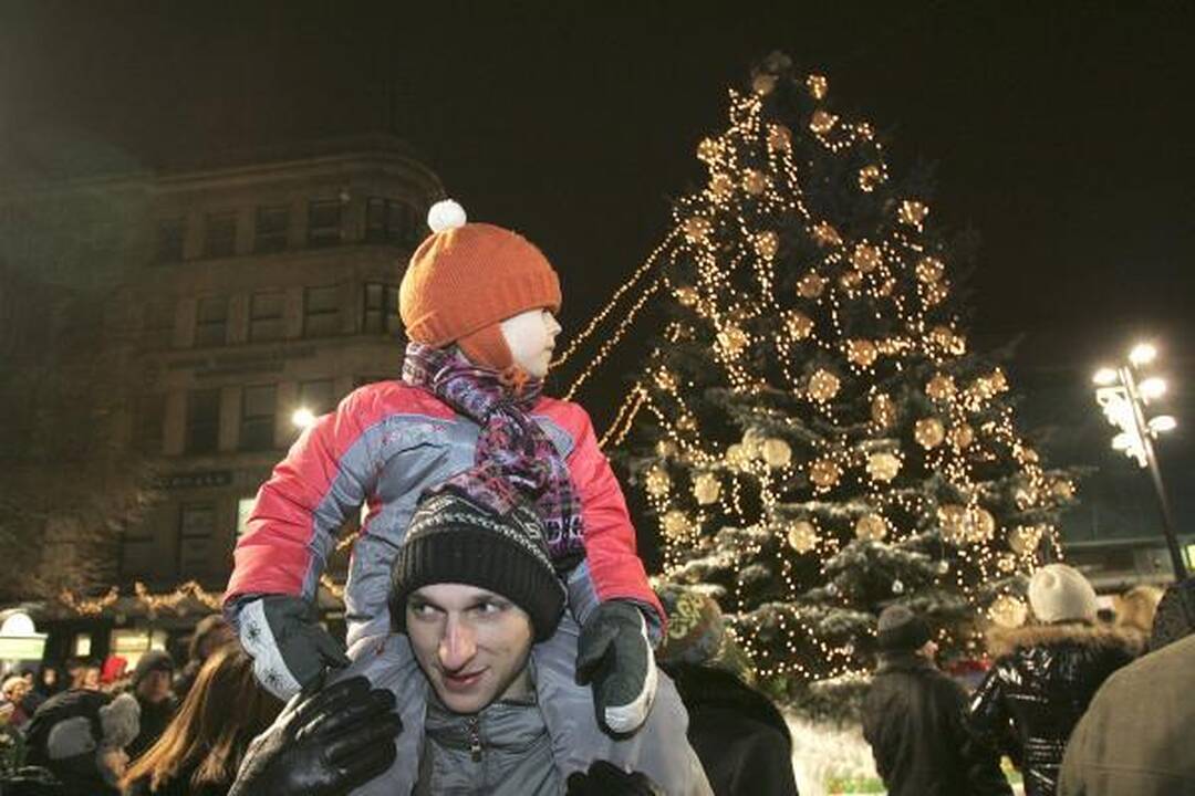 Kaune Kalėdas pranašauja dar dvi miesto eglutės